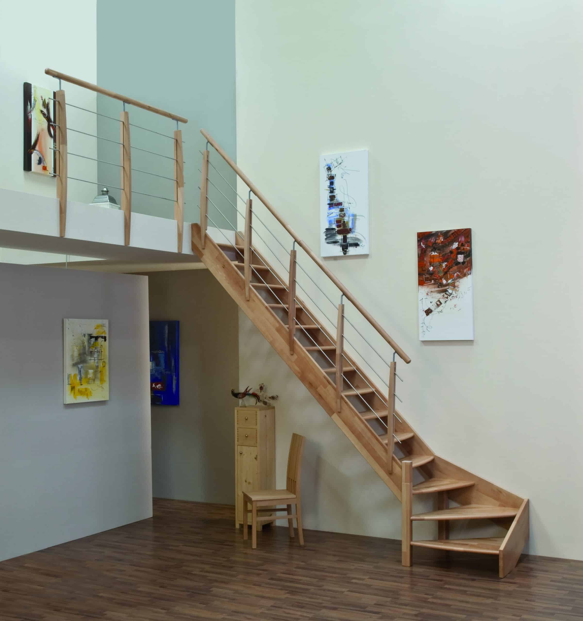 Classic tretrapp i gran - L-trapp 1/4 høyre modell