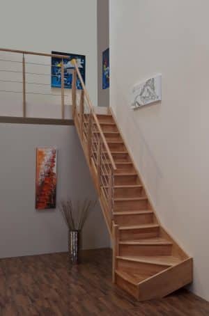 Home tretrapp i bøk - L-trapp 1/4 venstre modell