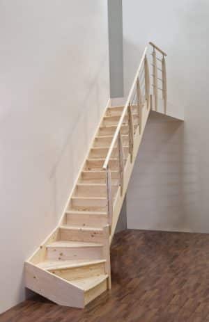 Home tretrapp i gran - L-trapp 1/4 høyre modell