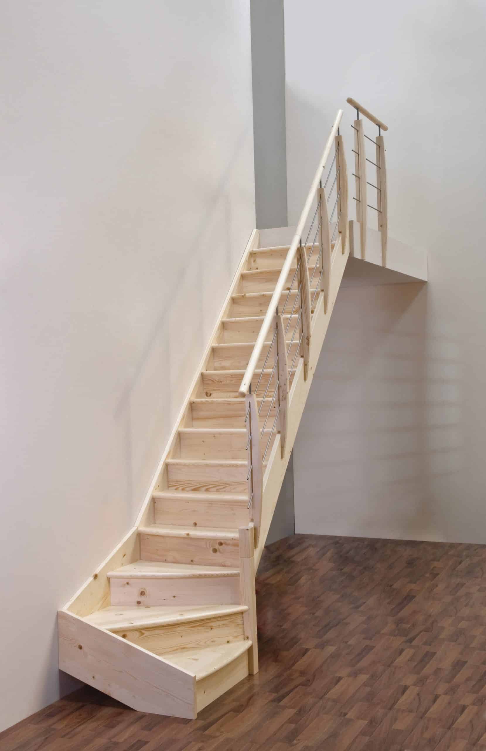 Home tretrapp i gran - L-trapp 1/4 høyre modell